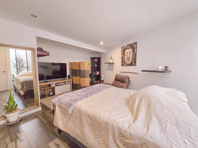CASA DE UNA PLANTA CON PISCINA PRIVADA EN BELLO HORIZONTE ESCAZU