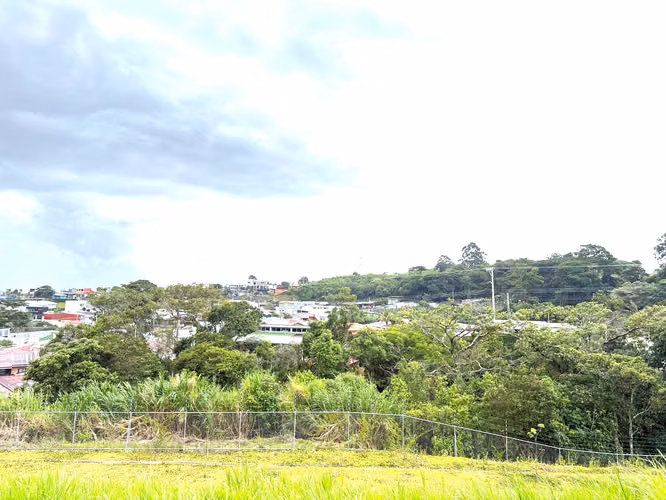 Venta de lote en Condominio en Moravia