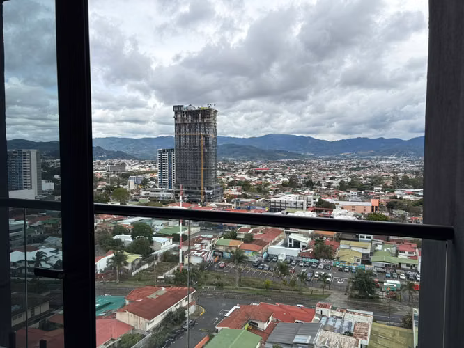 Apartamento en Venta  ¡Para inversión¡ – Ser Escalante - Imagen 13