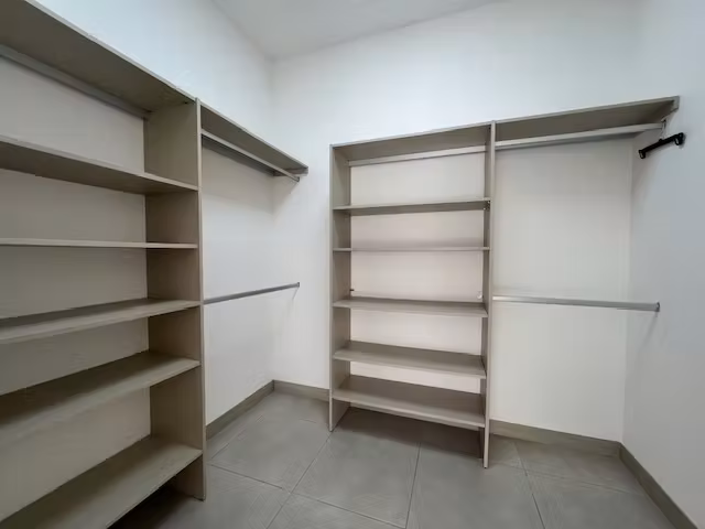 ALQUILER DE CASA EN GUACHIPELIN, ESCAZU EN CONDOMINIO SOURCE LIVING, CON LÍNEA BLANCA - Imagen 12
