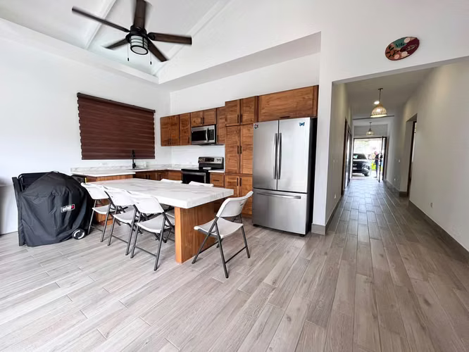 Luxury Home with pool for Sale in Amaru Condominium – Puntaleona, Costa Rica $600.000 - Imagen 12