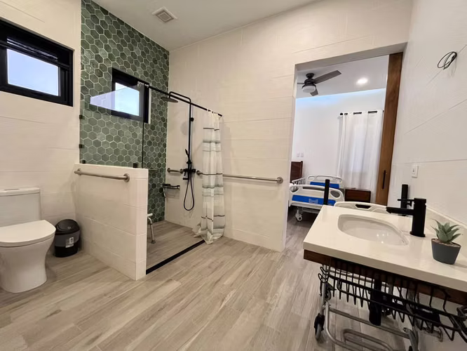 Luxury Home with pool for Sale in Amaru Condominium – Puntaleona, Costa Rica $600.000 - Imagen 13