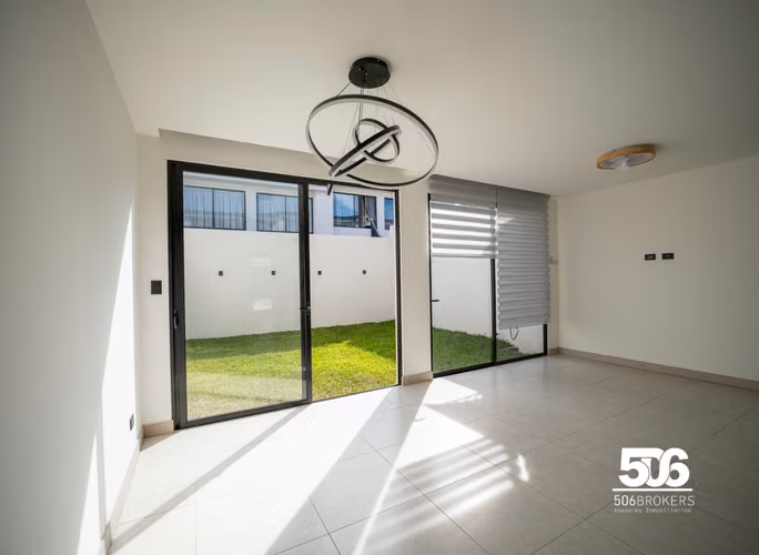 Casa en Alquiler en Lindora Village | Nueva | Línea Blanca | Santa Ana - Imagen 3