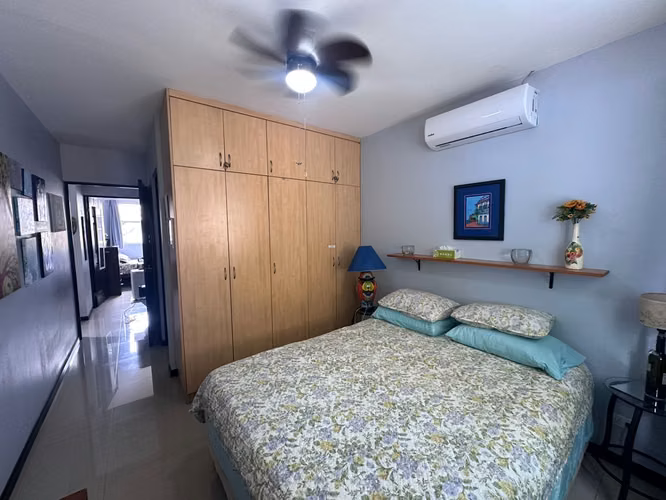 Casa en Venta en Málaga Herradura – Jacuzzi Privado, Confort y Vida en el Pacífico Central, $170.000