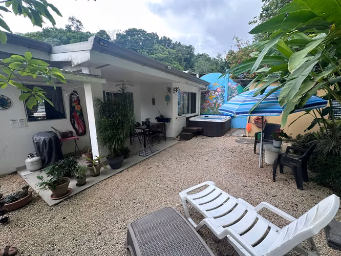 Casa en Venta en Málaga Herradura – Jacuzzi Privado, Confort y Vida en el Pacífico Central, $170.000