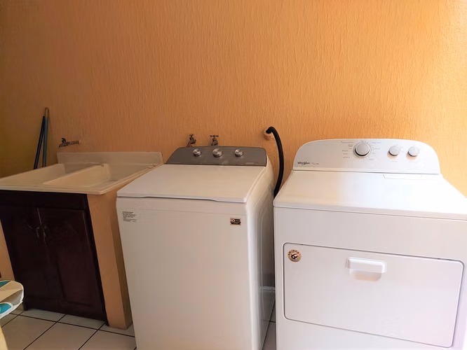 ALQUILER APARTAMENTO AMOBLADO $ 1.300 GUACHIPELIN - Imagen 3