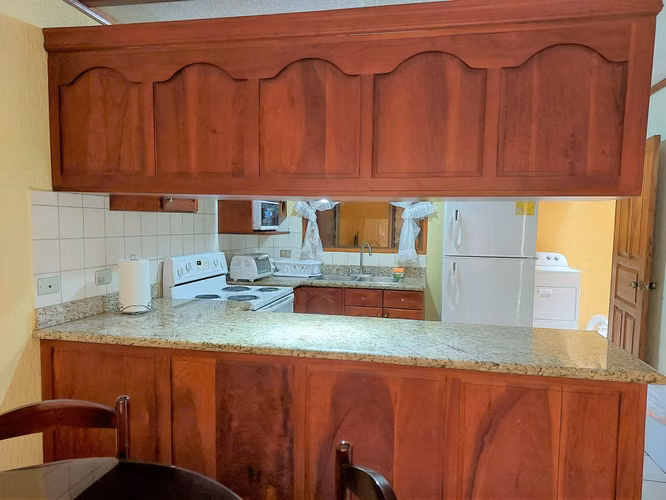 ALQUILER APARTAMENTO AMOBLADO $ 1.300 GUACHIPELIN - Imagen 4