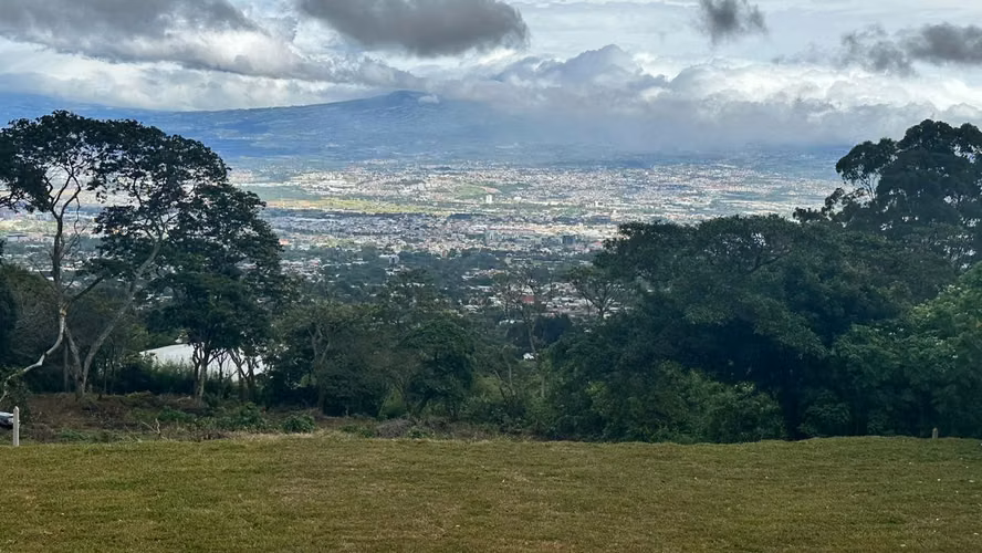 Terrenos con la mejor vista de todo SJ!!