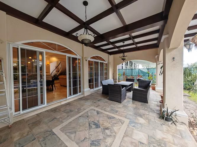 CASA EN VENTA EN VELLE DEL SOL CON 5 HABITACIONES, LINDORA