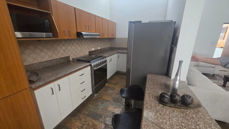 Altamonte casa y apartamento (D 42924) - Imagen 3