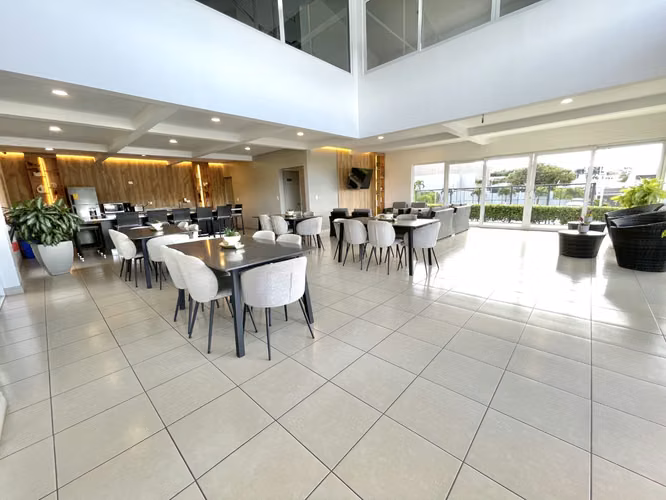 VENTA DE CASA EN CONDOMINIO RIO PALMA, ESCAZÚ, 4 PARQUEOS