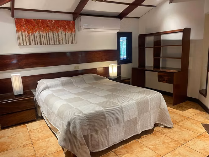 Exclusivo Apartamento Amueblado con Vistas Panorámicas en Río Oro, Santa Ana