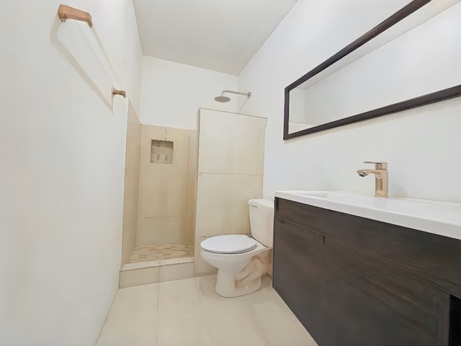 VENTA DE CASA EN LOTE DE 501 M² EN COLONIA DEL RÍO, GUADALUPE - Imagen 13