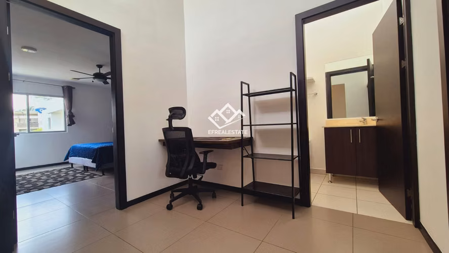 SANTA ANA¡ OFERTA CASA MODERNA 2 NIVELES 3HAB/ 2,5 BAÑOS TERRAZA