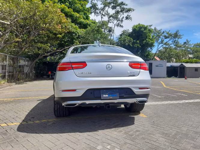 MERCEDES BENZ GLE 350D COUPE