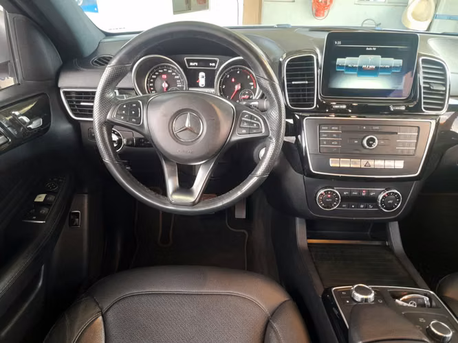 MERCEDES BENZ GLE 350D COUPE