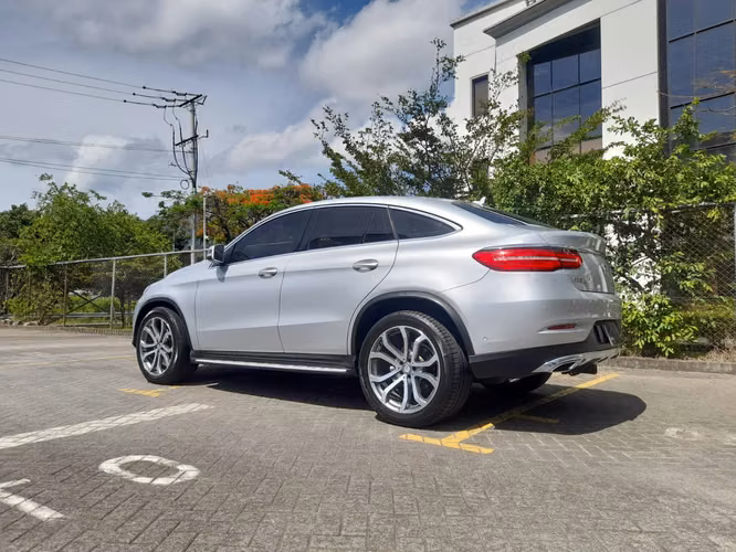MERCEDES BENZ GLE 350D COUPE