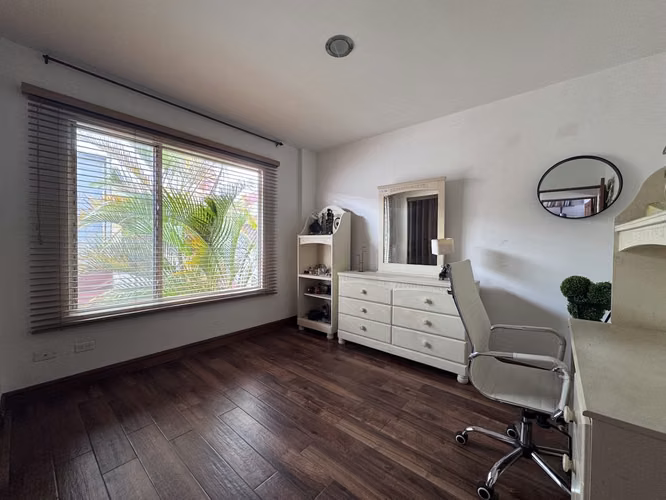 Venta de Hermosa Casa en Residencial Privado Ayarco Sur