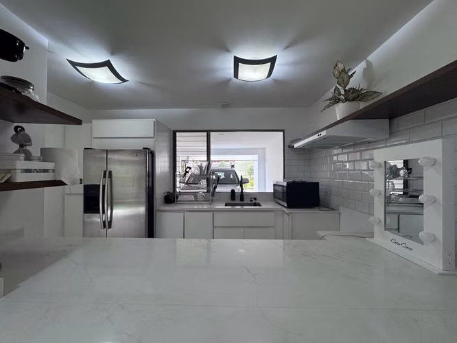 Venta de Hermosa Casa en Residencial Privado Ayarco Sur