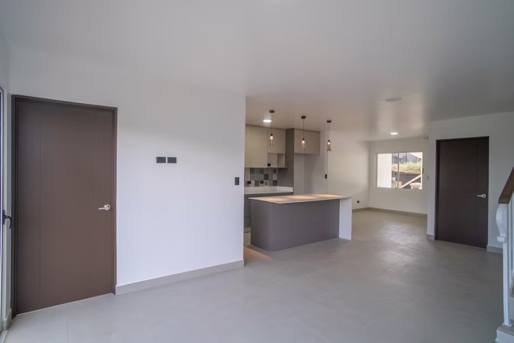 Venta para Estrenar Casa en Condominio 100% Separada