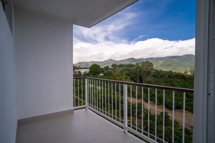 Venta para Estrenar Casa en Condominio 100% Separada