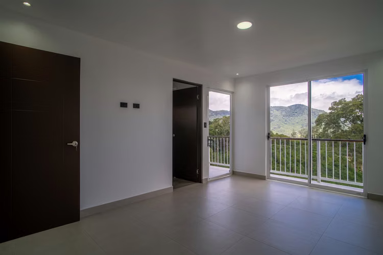 Venta para Estrenar Casa en Condominio 100% Separada