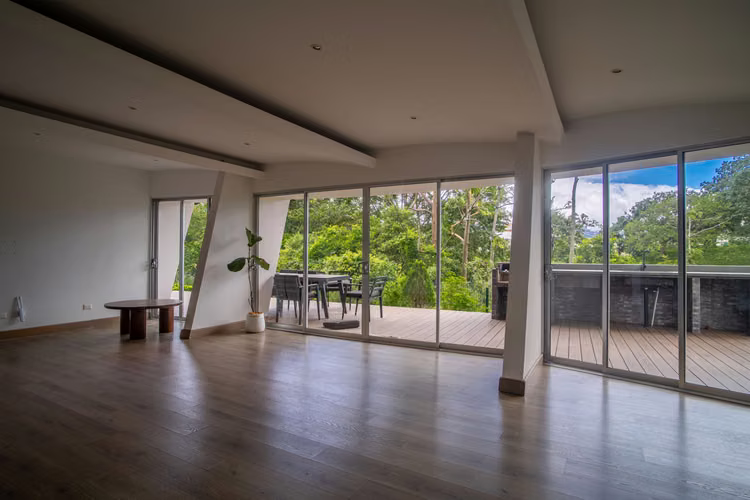 Venta de Lujosa Casa en Hacienda con lote