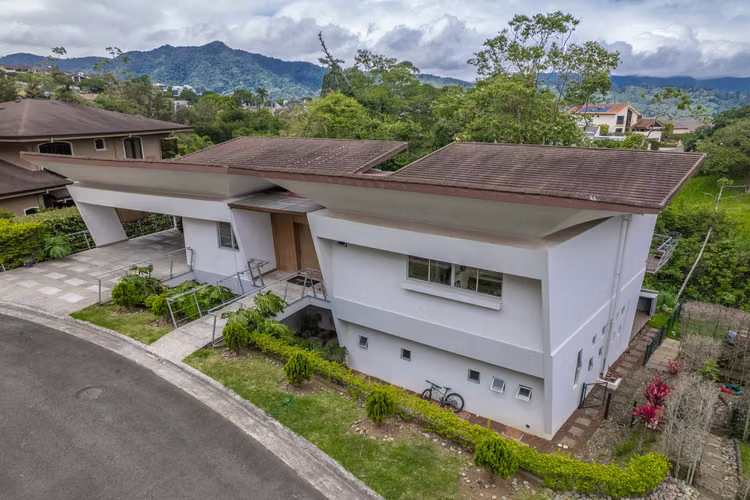 Venta de Lujosa Casa en Hacienda con lote
