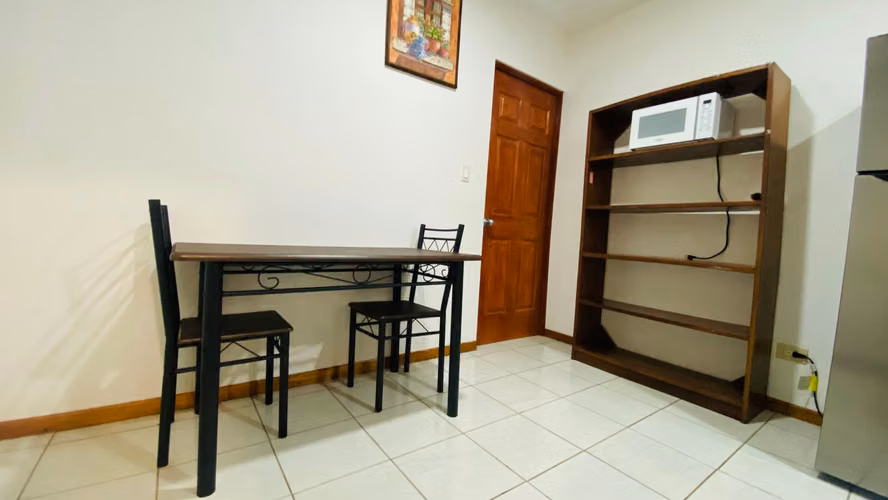 Apartamento y estudios Con o Sin Muebles, con Servicios Incluidos, San Rafael de Escazú