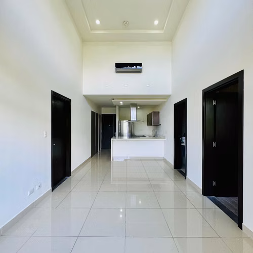 OPORTUNIDAD River Park Santa Ana 2 habs 2 parqueos piso alto línea blanca linda vista $1500 - Imagen 2