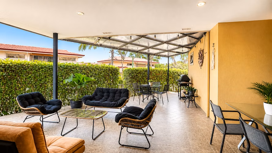 Venta o alquiler casa en Condominio El Roble, Piedades, Santa Ana