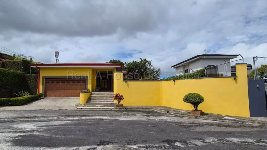 Hermosa Casa en Venta San Rafael de Coronado