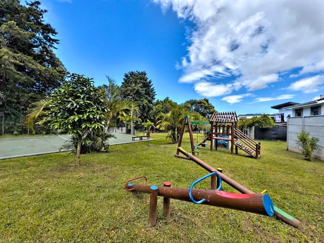 VENTA LOTE CONDOMINIO LAS RUSIAS