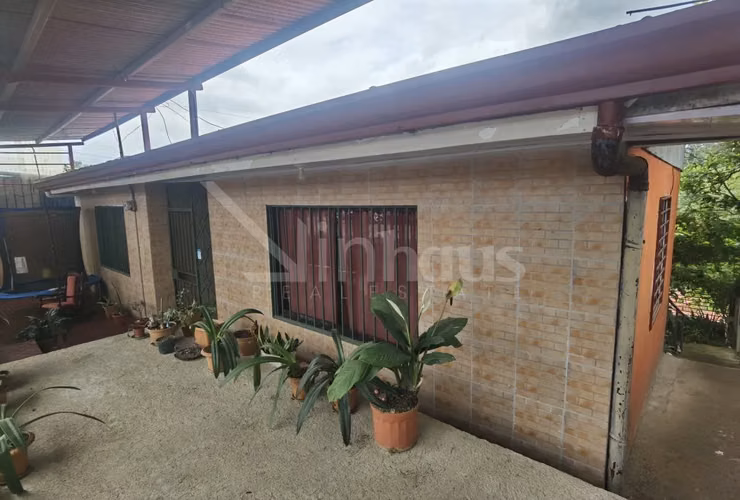 id # 42684 Sale of House with Apartment
