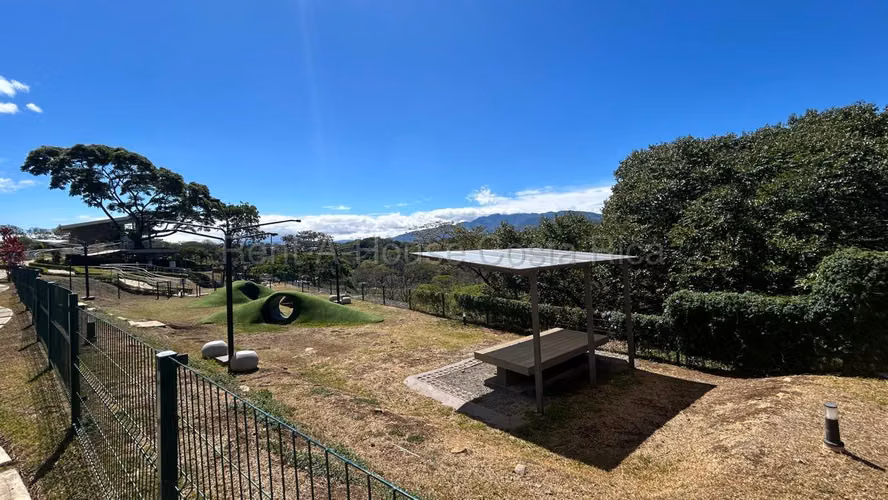 Venta Hermosa Casa Ciruelas de Alajuela - Imagen 15