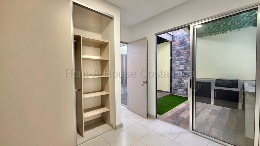 Venta Hermosa Casa Ciruelas de Alajuela - Imagen 6