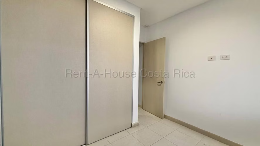 Venta Hermosa Casa Ciruelas de Alajuela - Imagen 7
