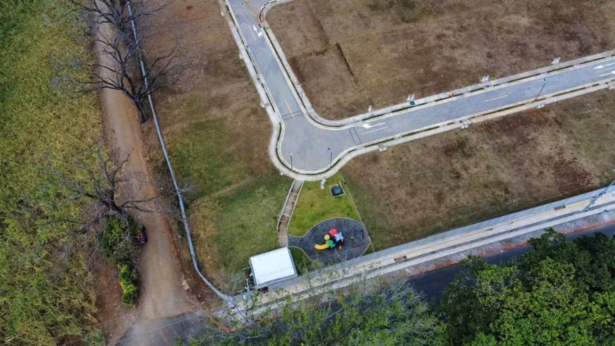 Se vende lote en condominio, Grecia, Alajuela.