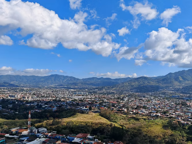 Apartamento Amoblado en Alquiler – Sabana. - Imagen 7