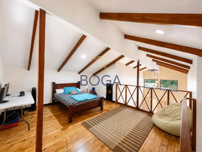 ALQUILER CASA/CABAÑA TIROL HEREDIA