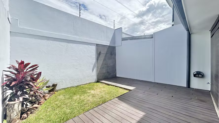 ¡Se Vende o se Alquila Casa en Condominio Río Palma, Guachipelín Norte! - Imagen 4