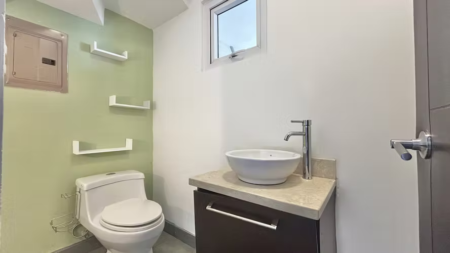¡Se Vende o se Alquila Casa en Condominio Río Palma, Guachipelín Norte! - Imagen 6