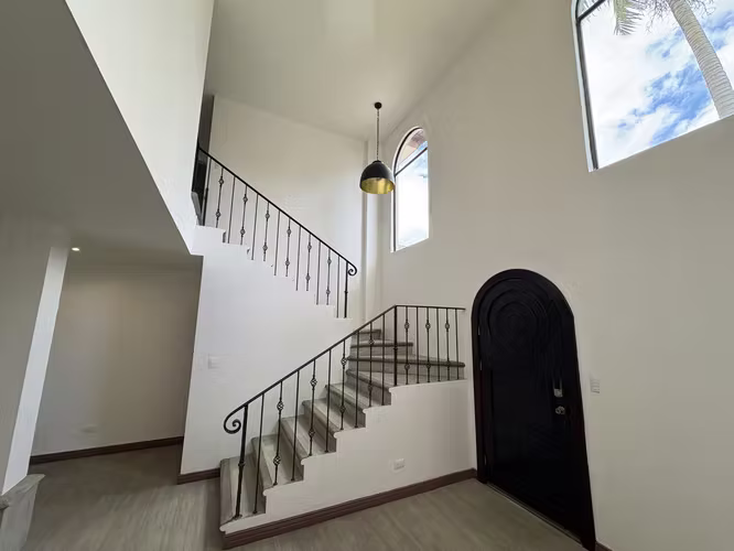 Anonos Escazu  Precioso Condominio #282 - Imagen 3