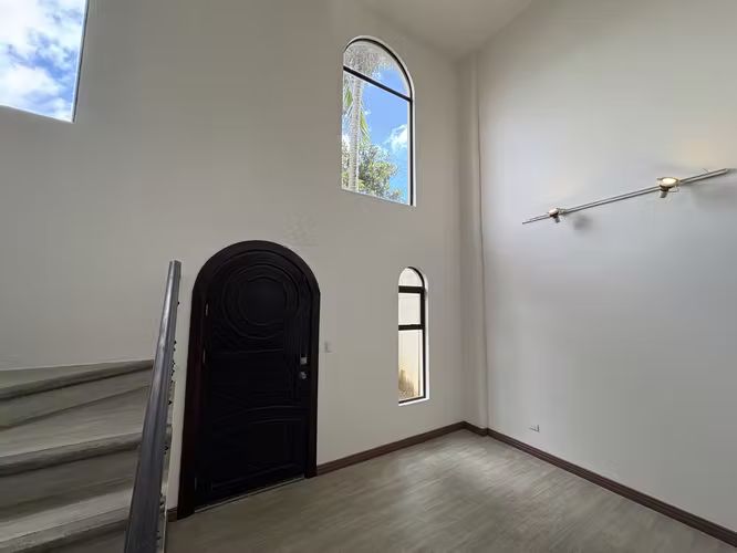 Anonos Escazu  Precioso Condominio #282 - Imagen 2