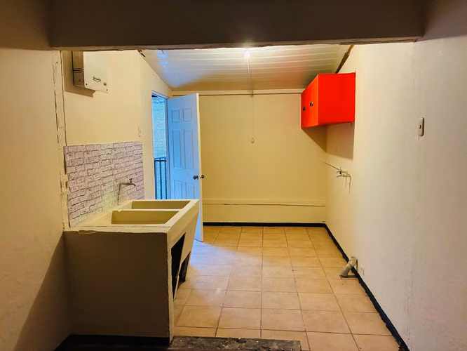 Se alquila Casa con uso de suelo mixto en los Yoses - Imagen 13