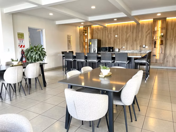 ALQUILER CASA CON LÍNEA BLANCA, EN CONDOMINIO RIO PALMA, ESCAZÚ - Imagen 17