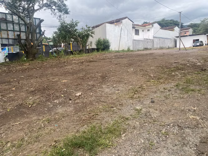 Lotes con Uso de Suelo Mixto en Venta – Río Oro, Santa Ana ¡Op