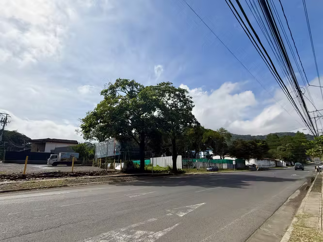 Lotes con Uso de Suelo Mixto en Venta – Río Oro, Santa Ana ¡Op