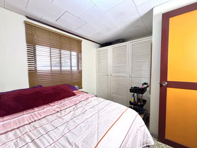 Venta de casa en San Sebastián. 3 Habitaciones + Oficina. ¡Ubicación inmejorable cerca de todo!
