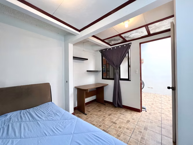 Venta de casa en San Sebastián. 3 Habitaciones + Oficina. ¡Ubicación inmejorable cerca de todo!